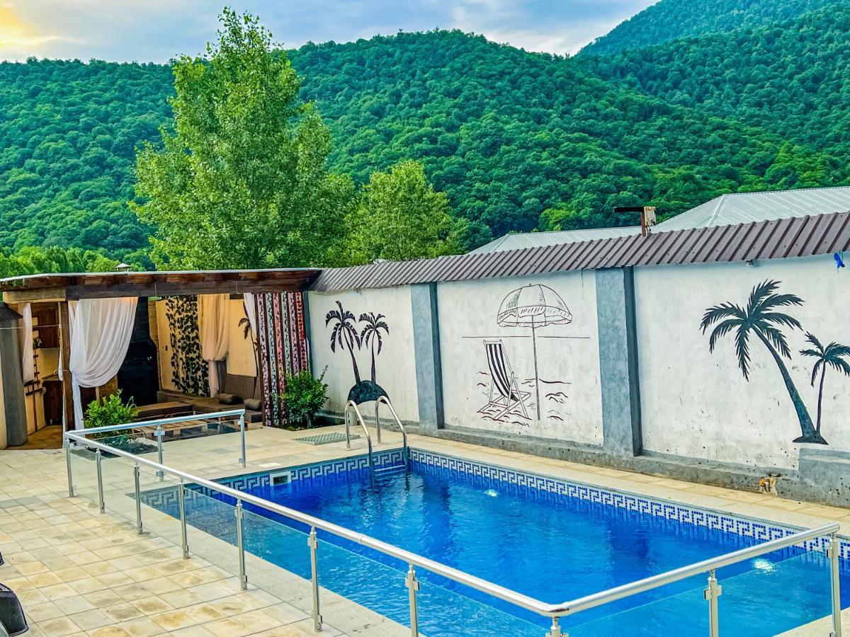 Qafqaz Family Chalet Villa Gabala Eksteriør bilde